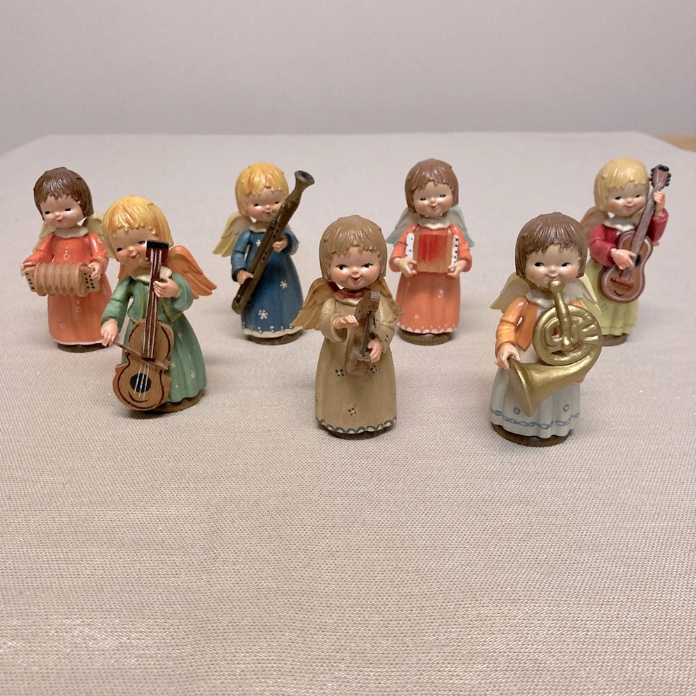 17pcs. Anri vintage musical angels